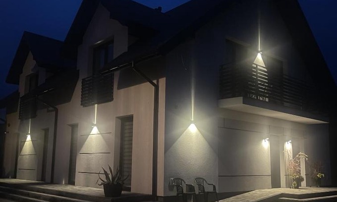 Rzemien House | Noclegi u Anny