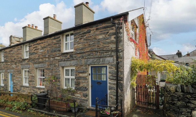 Penmachno Cottage | NODDFA, pet friendly, character holiday cottage in Penmachno