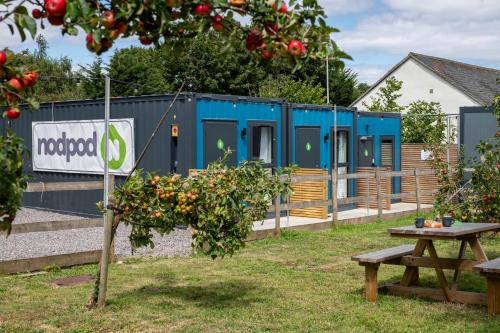 Lulsgate Bottom Hotel | nodpod accommodation