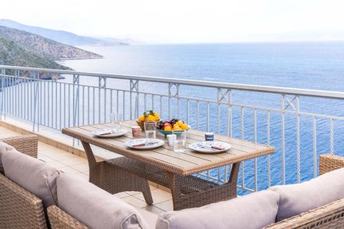 Arkadiko Chorio House | Noho Villas GR , Arkadian village