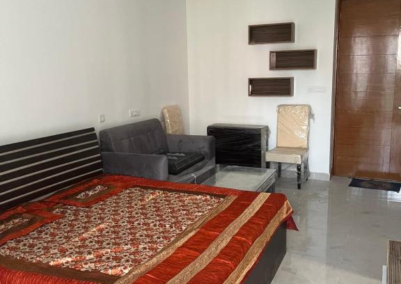 Noida Apartment | Noida bliss! #wifi #parking #private