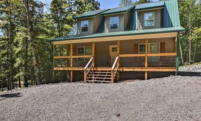 Bee Spring House | Nolin Lake House Near Mammoth Cave!