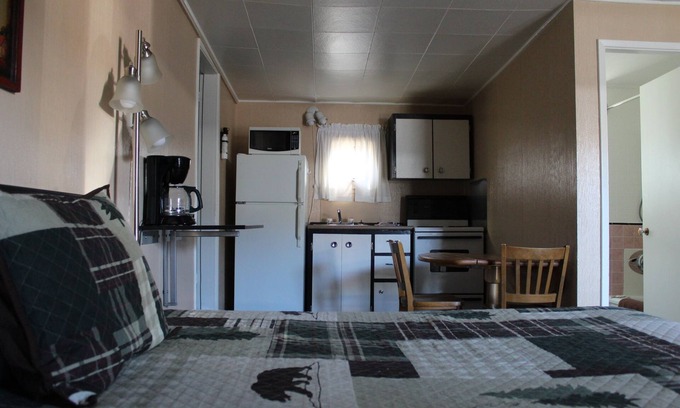 Clinton Hotel | Nomad motel