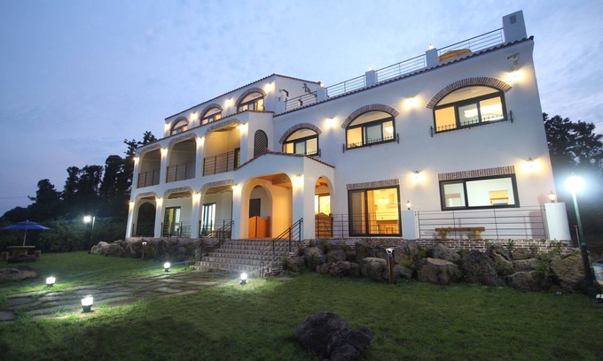 Gangjeong-dong House | Nomad Pension in Jeju