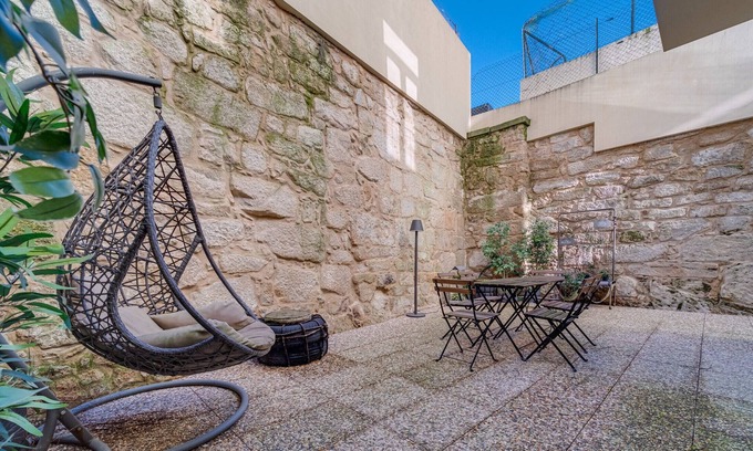 Centro / Baixa Apartment | Nomad's Terrace & Spacious