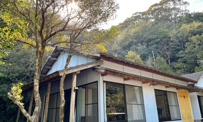 Hata-gun House | Nonsmoking Japanesestyle detached house standing next to virgin forest Building No 3 /Shimanto Kōchi