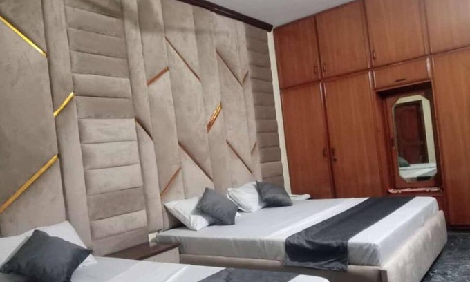 Johar Town House | Noor INN Guest House