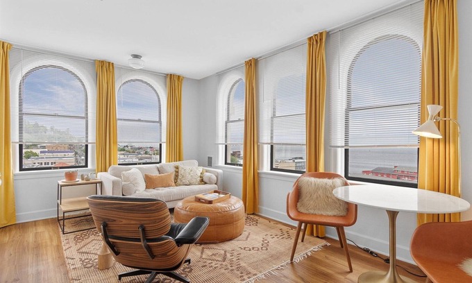 Astoria Hotel | Norblad Hotel