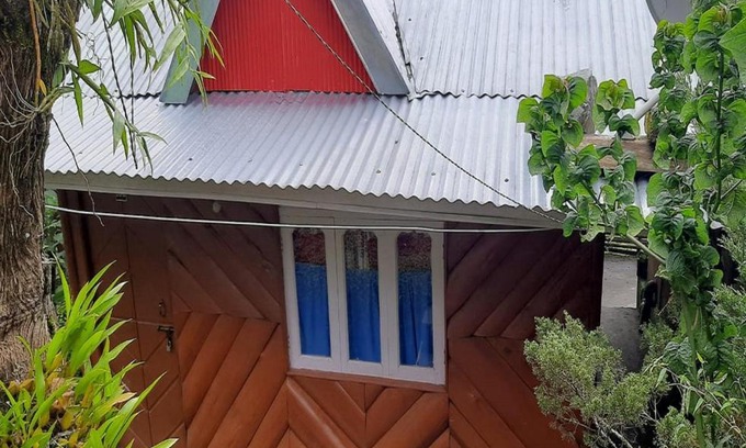 Rishop House | Norbulinka Home Stay by StayApart
