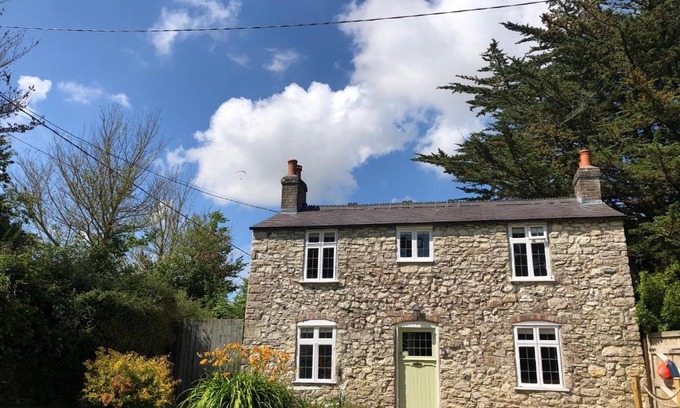 Holworth House | Norden Cottage