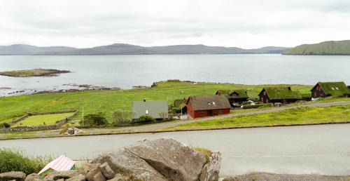 Kirkjubour Apartment | Nordic Serenity - Amazing Sea And Mountain View