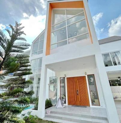 Nonthaburi Villa | Nordic Villa 5BR Pool, Jacuzzi, Rooftop and More