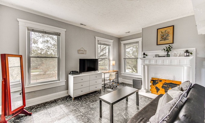 Norfolk Apartment | Norfolk Apartment: 1 Mi to Ocean View Beach Park!