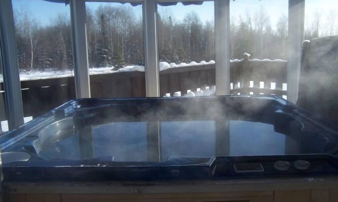 Cochrane Hotel | North Adventure Inn