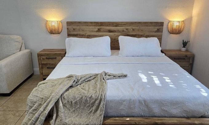 Alice Town Condo | North Bimini Studio & Optional Golf Cart Rental, Bimini Bay Resort