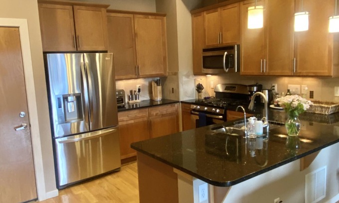 Boulder House | North Boulder Modern Luxury Condo