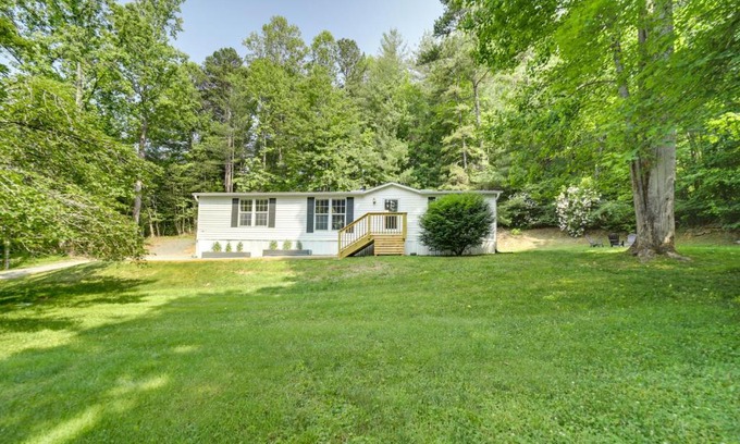 Pisgah Forest House | North Carolina Home Near Mountain Biking and Fishing