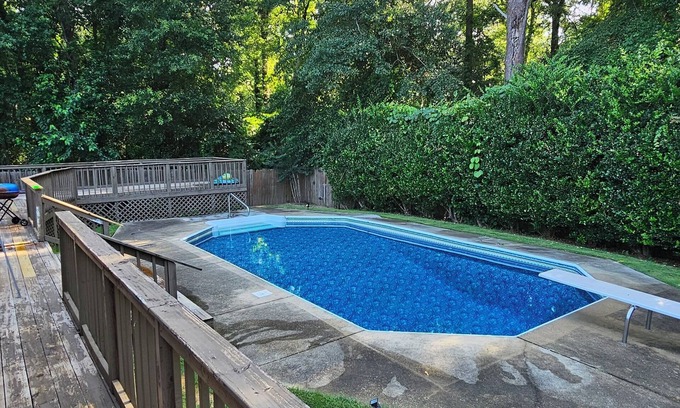 Columbus House | North Columbus POOL HOUSE: near Uptown Columbus, Civic Center, & Ft. Moore