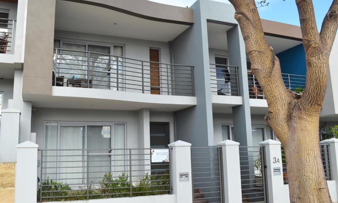 North Coogee House | North Coogee Beach House
