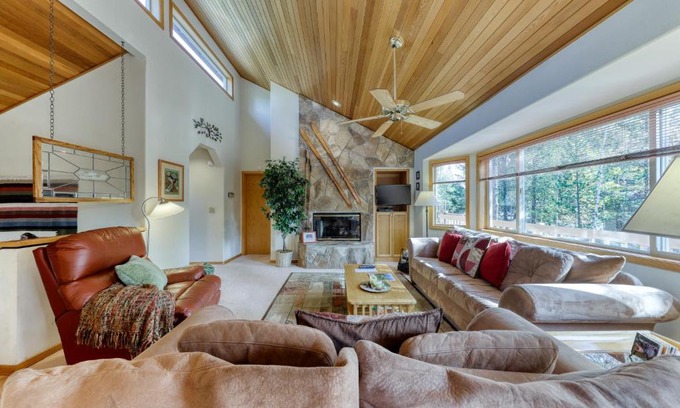 Sunriver House | North End Sunriver Home