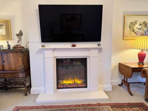 Sawston Apartment | North Farm fits 1-6 people