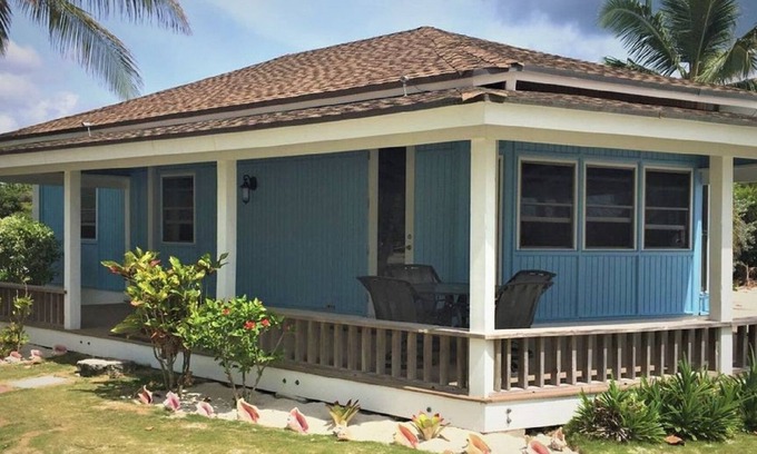 Kemps Bay House | North House at Paradise Beach Andros- private beach, watersports & gamesroom