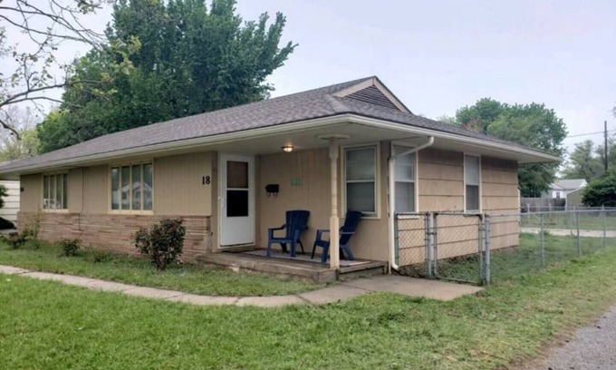 Hutchinson Condo | North Main Manor - Walking Distance to the Fair