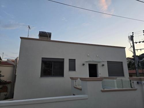 Nea Penteli Villa | North Majesty