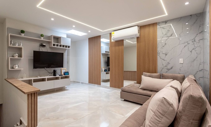 Medellin Apartment | North Medellin Luxury Cozy and Classy Apartment near Downtown