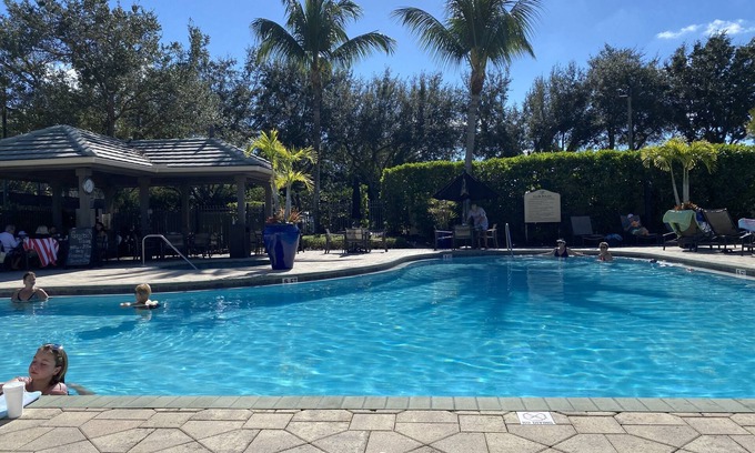Naples Condo | North Naples Condo - Cypress Woods Golf & Country Club
