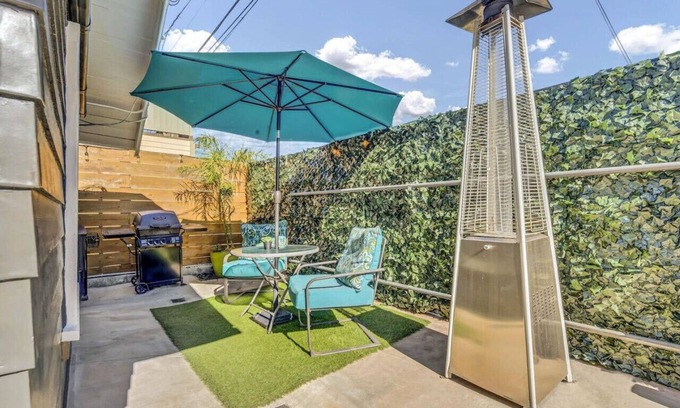 North Park House | North Park 1BR Cottage Prime Location with Parking