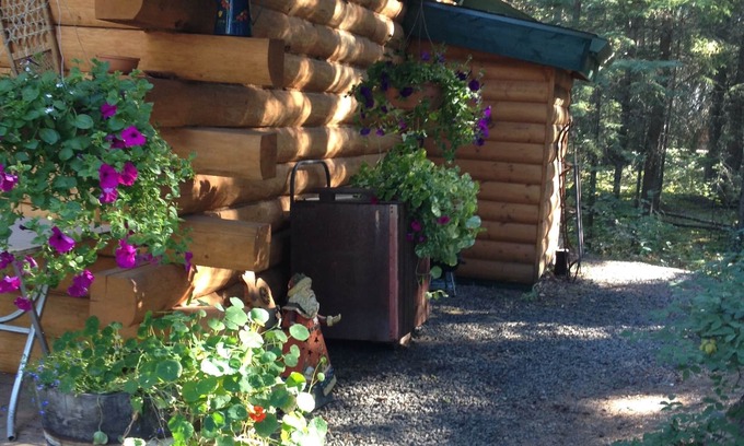 North Pole Cabin | North Pole Cabin Retreat