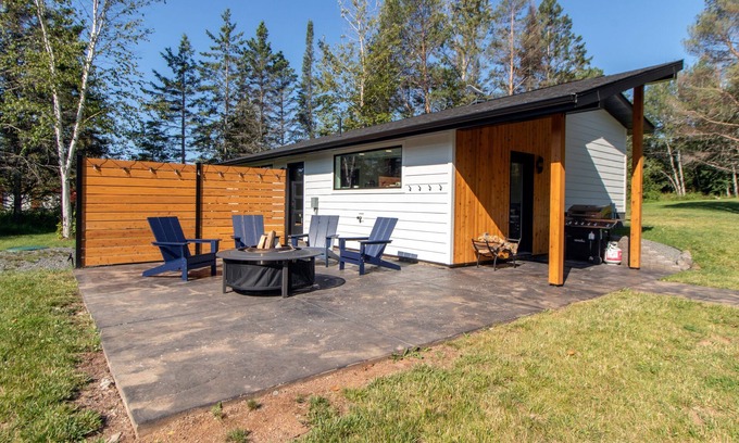 Two Harbors Cabin | North Shore Gateway | A Luxurious Cabin Retreat