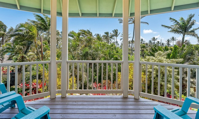 Kuau House | North Shore in a quaint neighborhood so close to the beach.