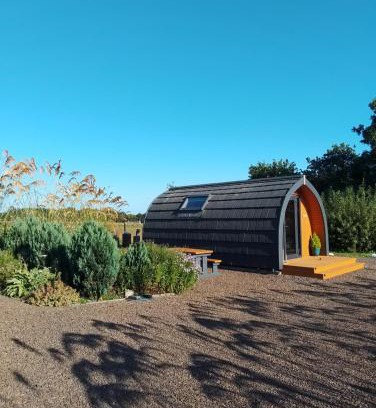 Lybster Villa | North Star Glamping