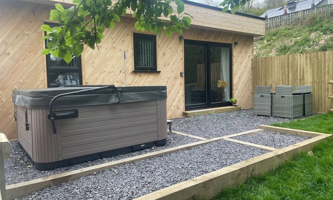 Graigfechan House | North Wales Eco Lodges Ruthin