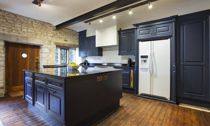Frognall Villa | Northborough Manor Gatehouse