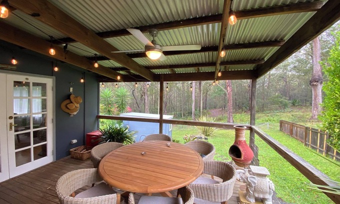 Long Beach Cottage | Northcove Cottage, a relaxing bush retreat nestled between Maloneys & Long Beach