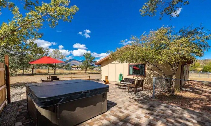 Flagstaff Apartment | Northern Arizona Cozy Base Camp~Hot Tub