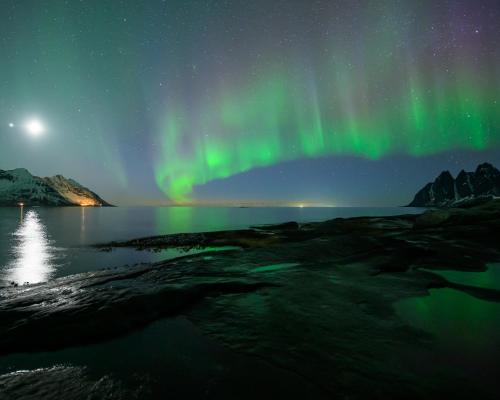 Berg Hotel | Northern Light Hotell/Camp Steinfjord