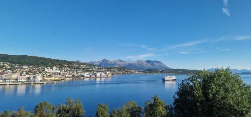 Harstad Apartment | Northern lights central apartment