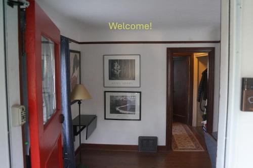 Maple Leaf Apartment | Northgate Station