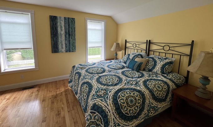 Northport House | Northport home close water access, downtown and Marina, small dogs ok w/fee