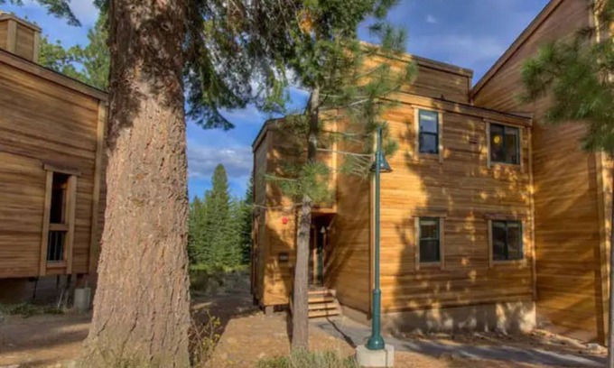 Truckee Condo | NORTHSTAR RESORT GOLD BEND CONDOMINIUM IN TRUCKEE/LAkE TAHOE!