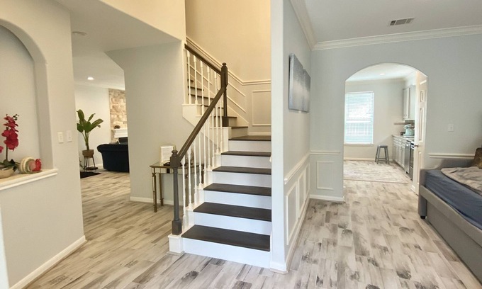 Houston House | northwest Houston gated lux home