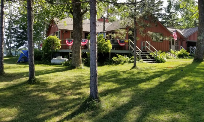 Ponsford Cabin | Northwoods Retreat on Bad Medicine: Prime swimming, watersports and snowmobiling