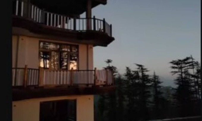 Cheog Hotel | Norvin Homes- Large Double Room/breakfast included