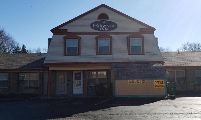 Norwalk Hotel | Norwalk Inn
