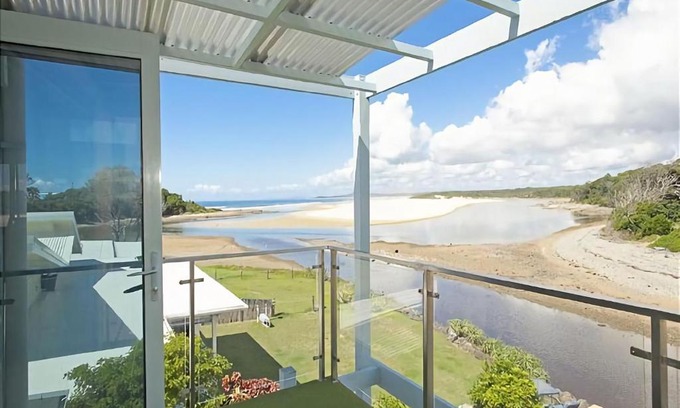 Sawtell House | Nosie 1