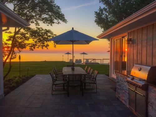 New Buffalo House | Nothin Dune
